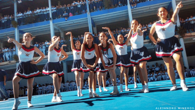 Cachiporristas Colegio Centro América